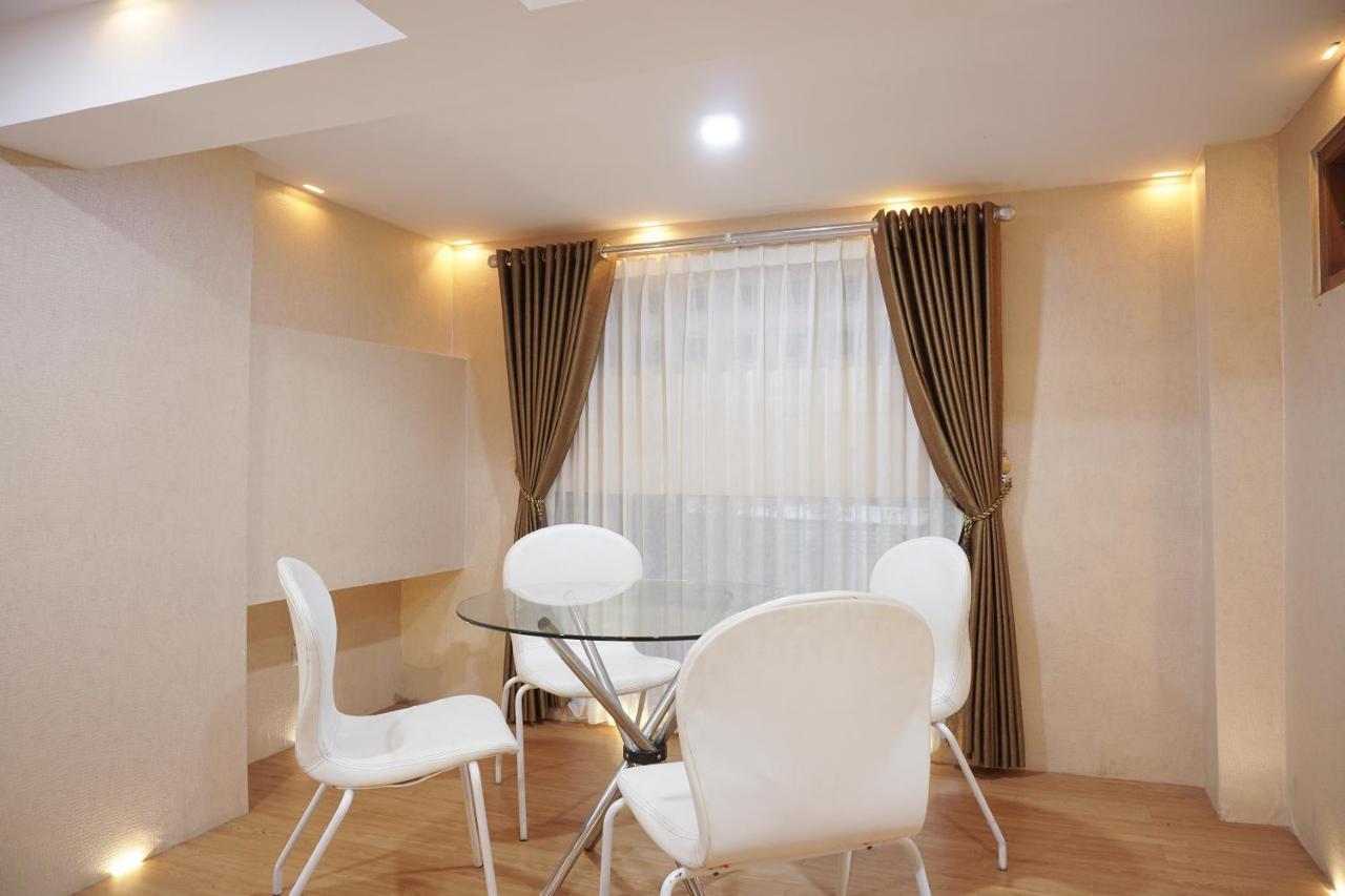 Super Oyo 444 Rafitha Homestay Baturetno Екстер'єр фото