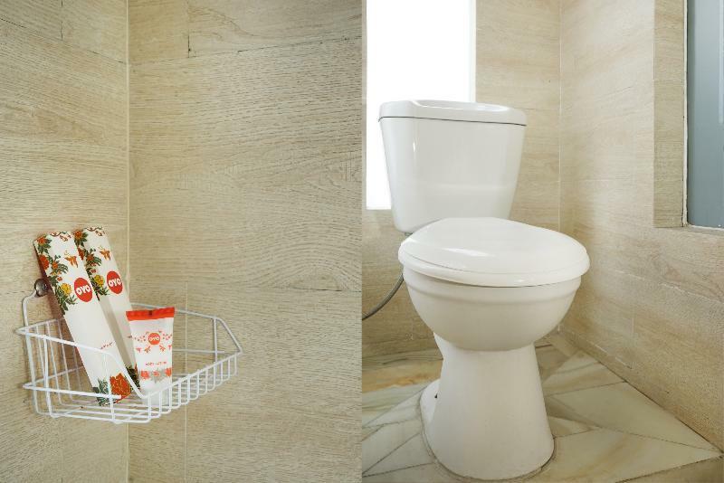 Super Oyo 444 Rafitha Homestay Baturetno Екстер'єр фото